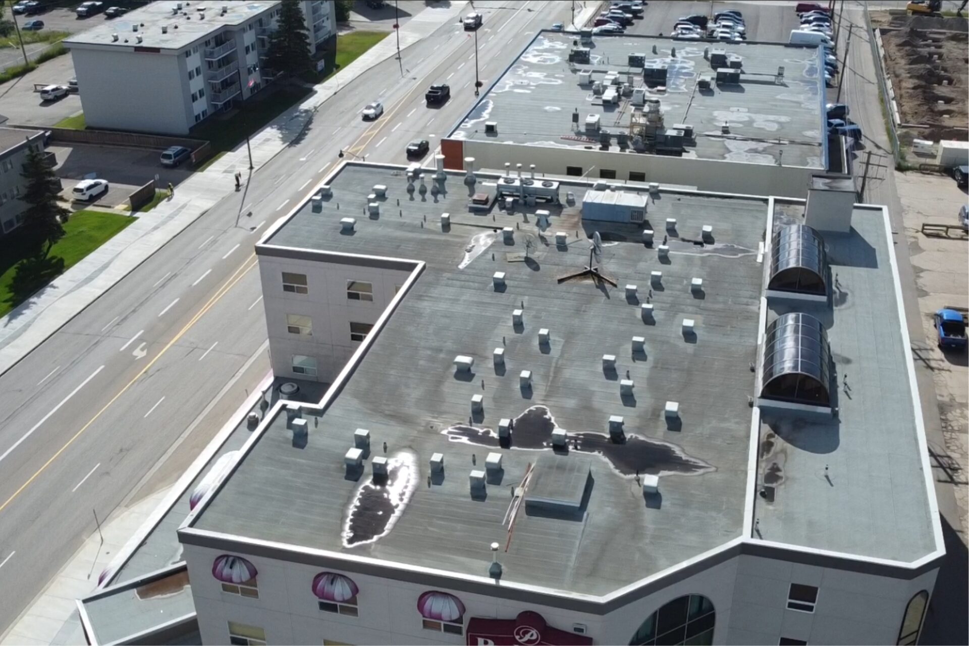 Flat roofing