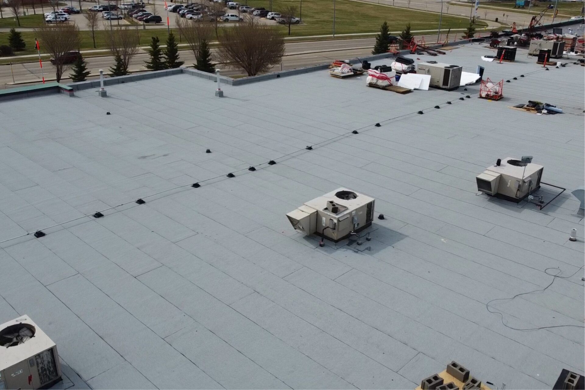 A&M provide commercial roof installation